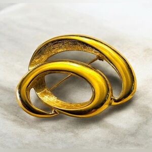 Vintage Napier Gold Tone Swirl Brooch